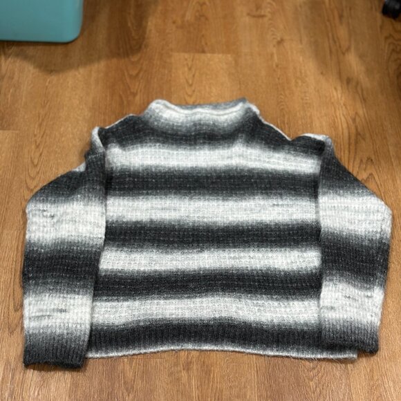 NWT Vince Camuto Funnel Neck Ombre Striped Sweater In Rich Black Size XXL - Picture 1 of 8